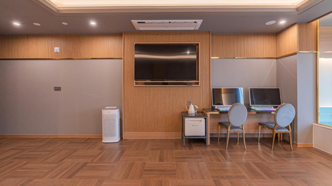 Yeongdo Grandbern Hotel Puszan Kültér fotó